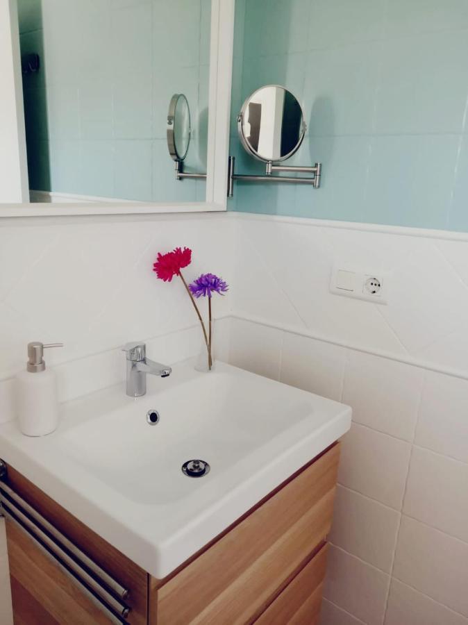 Precioso Apartamento Recien Reformado En Нерха Экстерьер фото